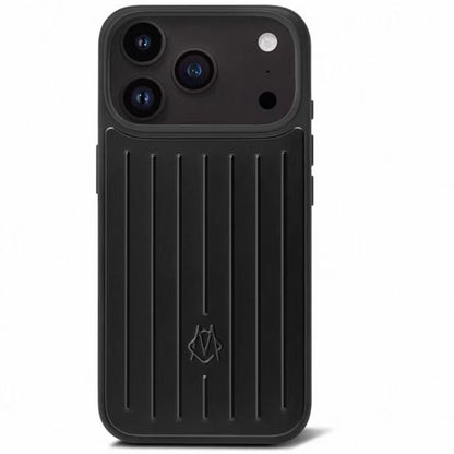 Iphone 17 rimowa !