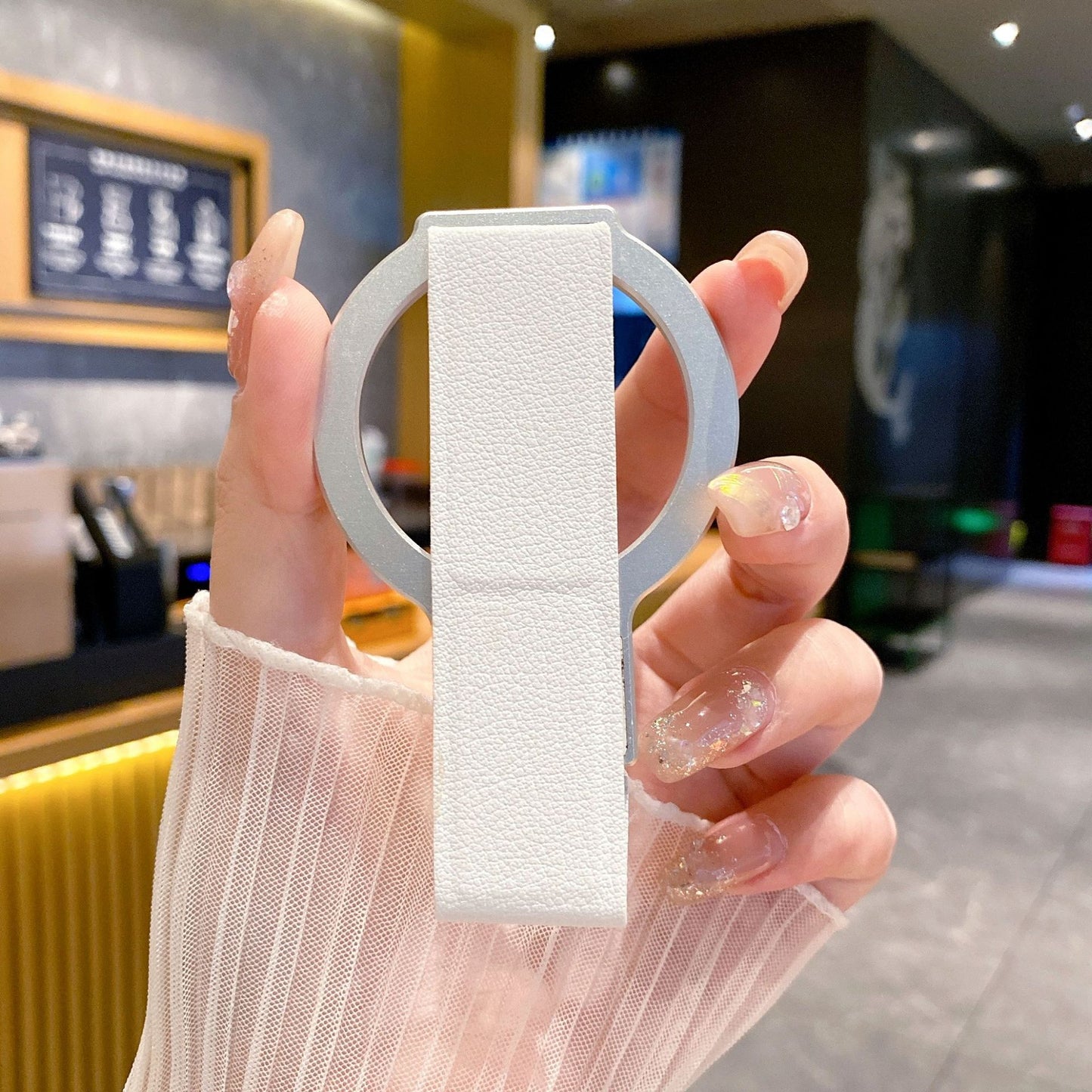 مسكة مق سيف قابلة للطي